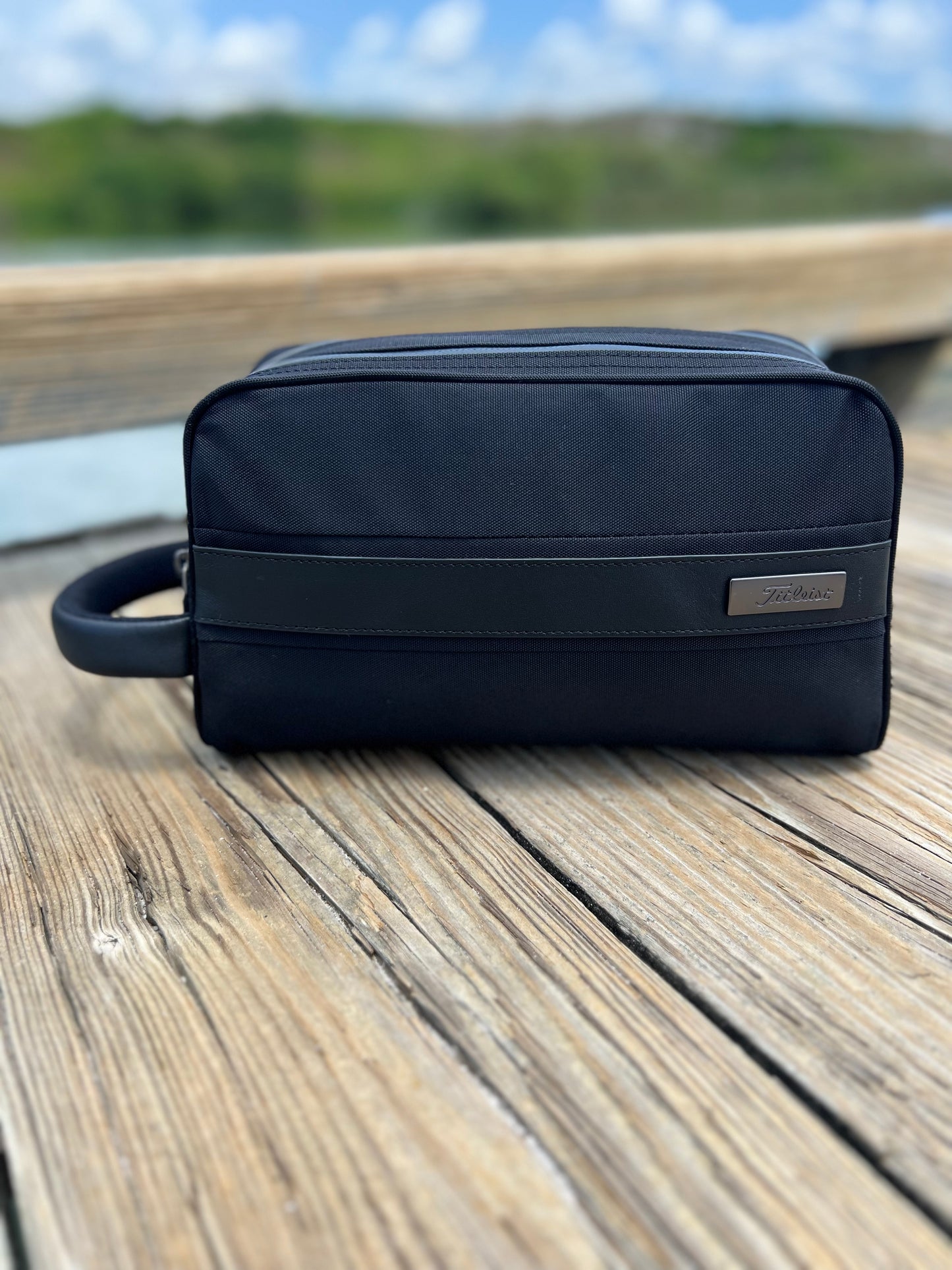 Titleist Professional Large Dopp Kit