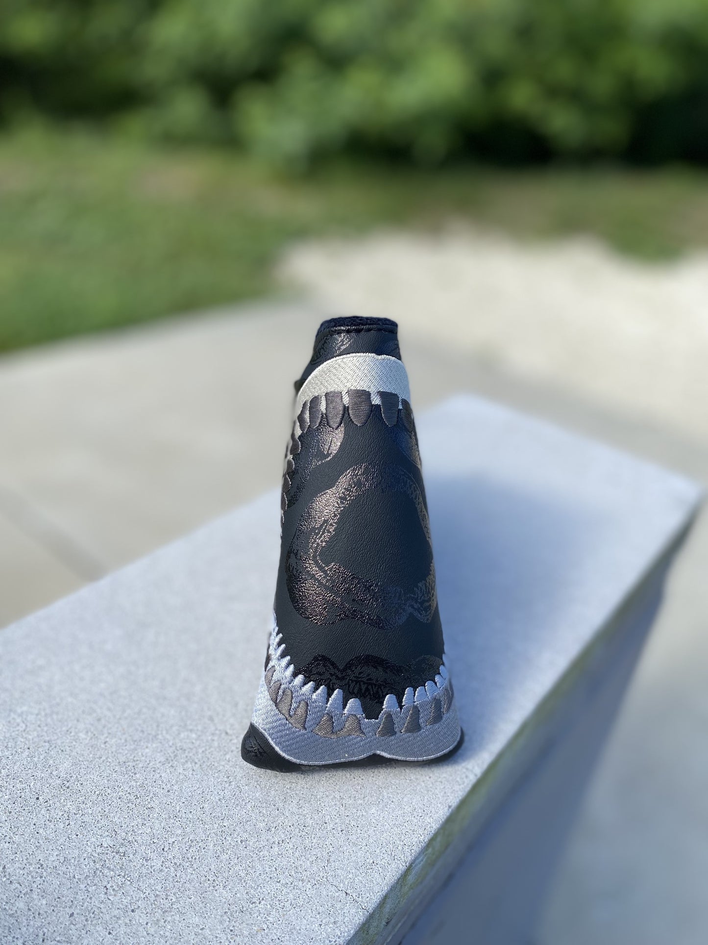 EP Headcovers - Megalodon Blade Putter Cover