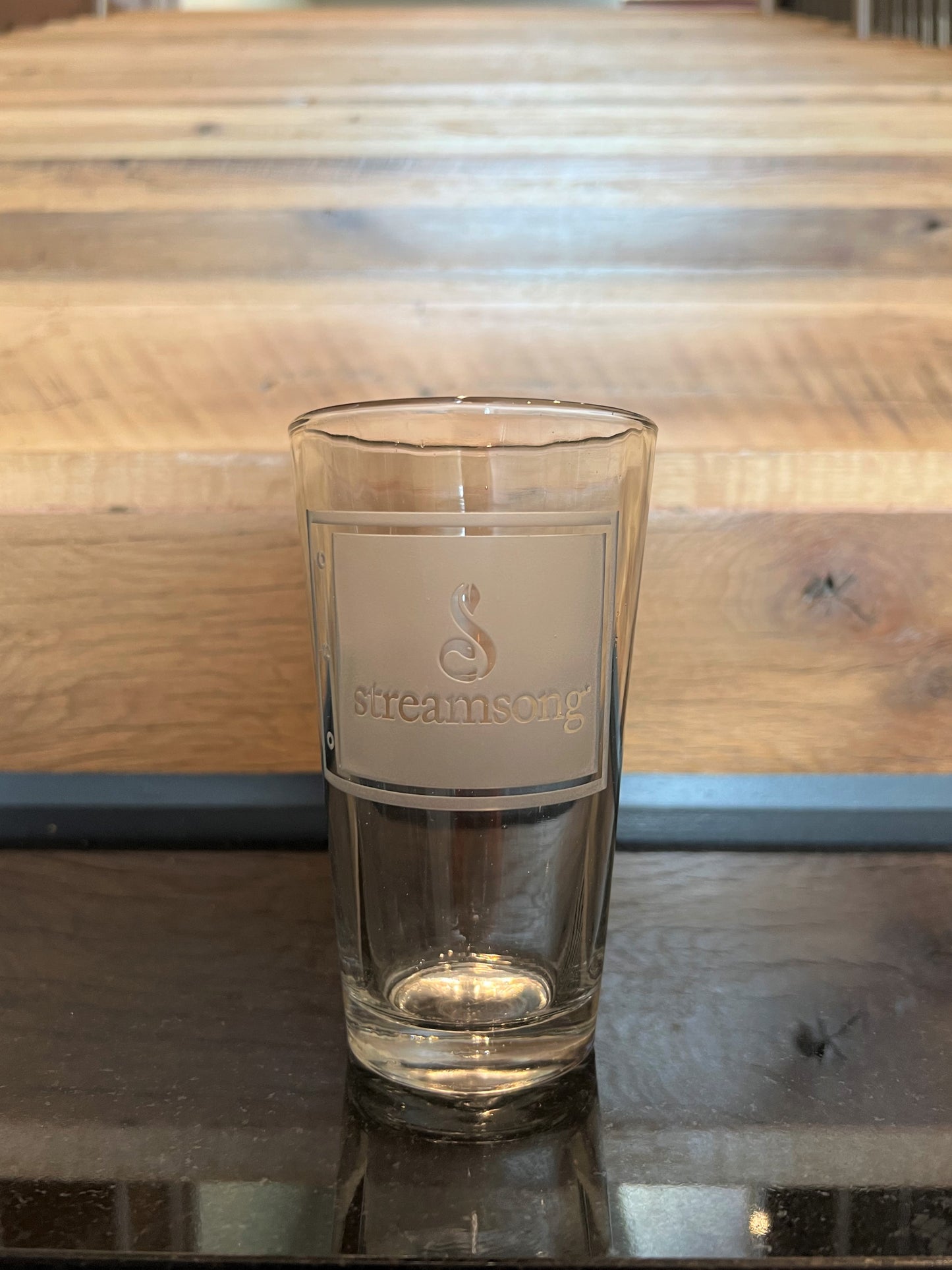 SBTS Pint Glass - Streamsong Pin Flag