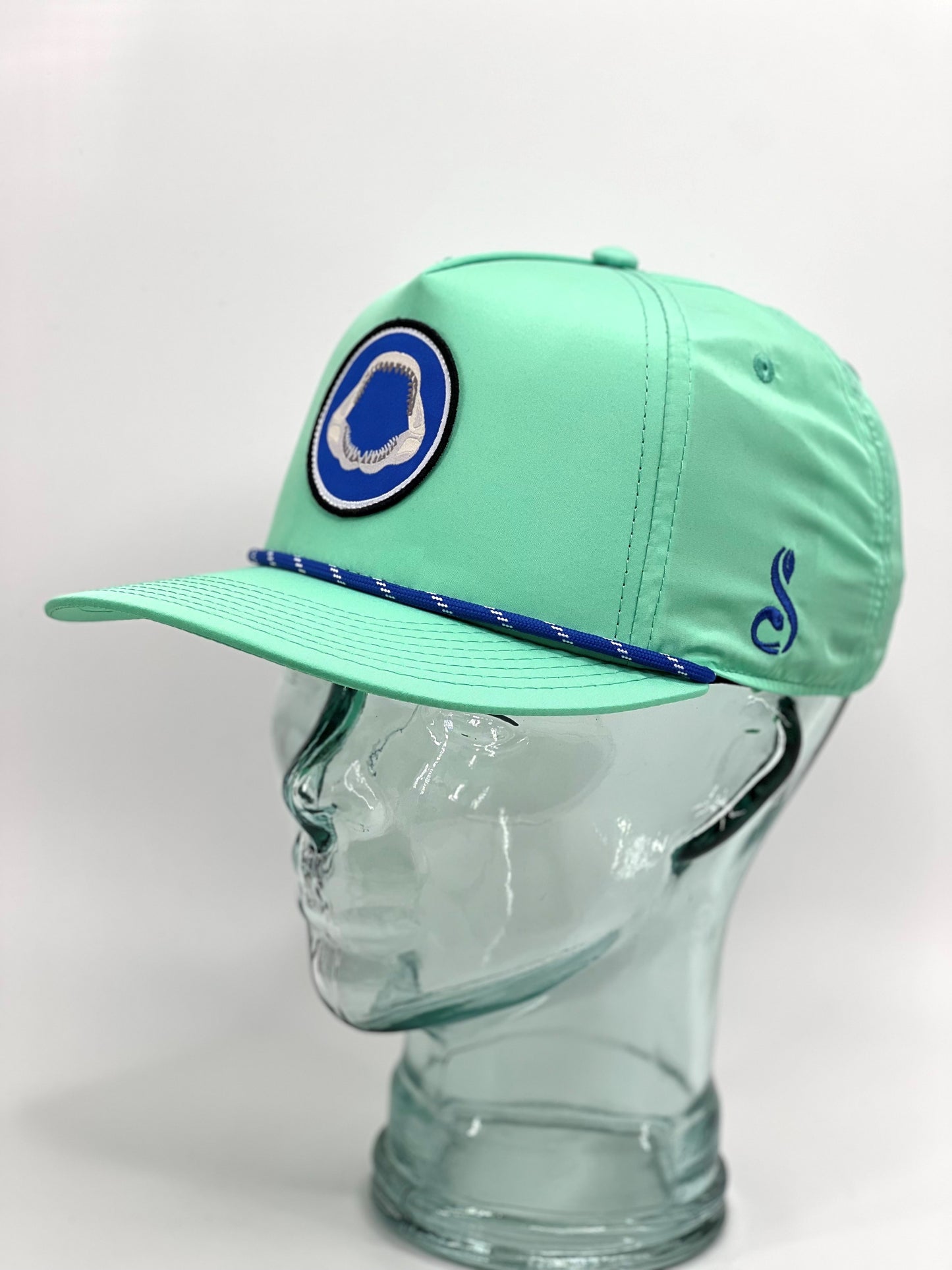 Pukka Megalodon Circle Patch Structured High Crown 5 Panel Snap Back Rope Hat