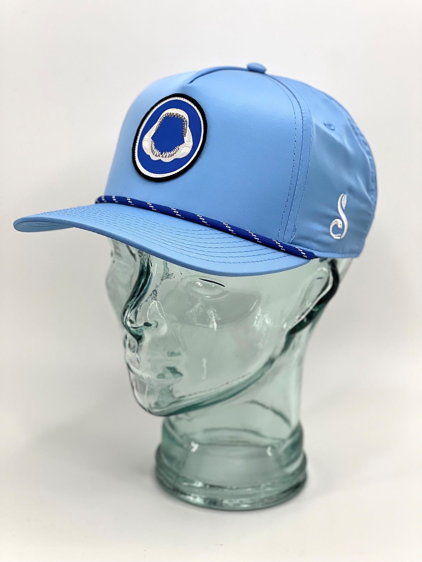 Pukka Megalodon Circle Patch Structured High Crown 5 Panel Snap Back Rope Hat