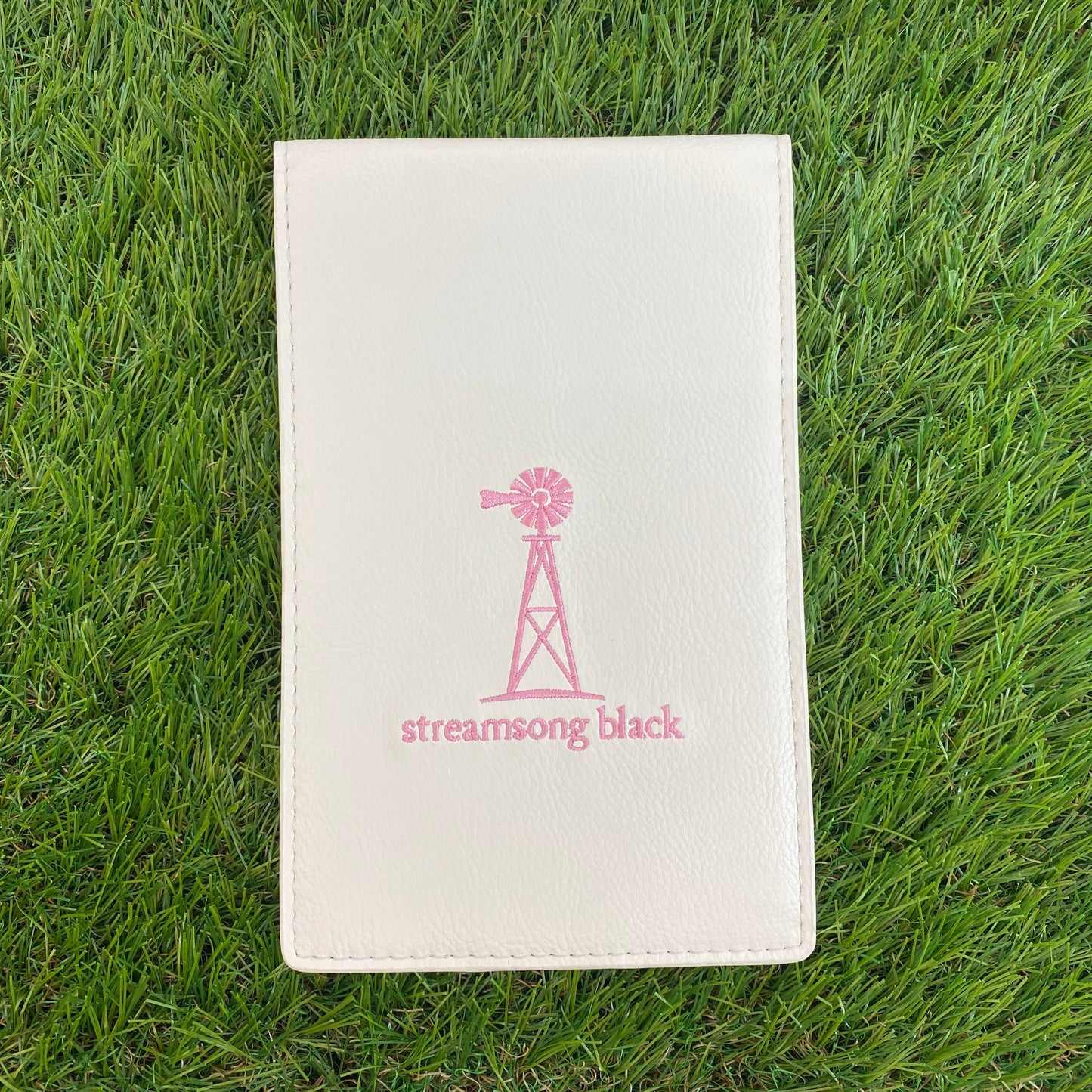 PRG Streamsong Black Yardage Book Cover