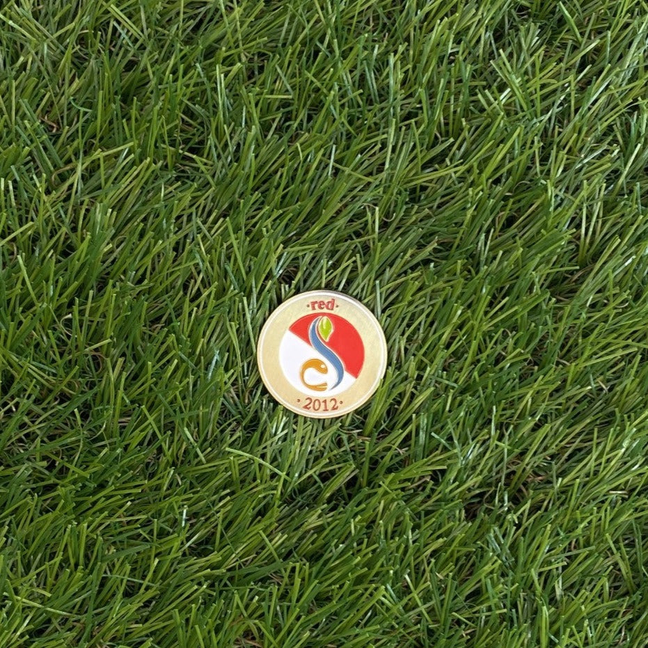 Ahead Streamsong Red Brass Ball Mark